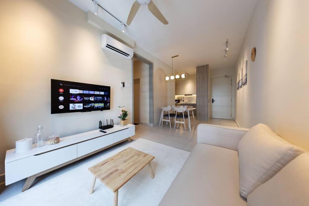 Cozy House Majestic Maxim Cheras Connaught 夜市中文房东 * Kuala Lumpur