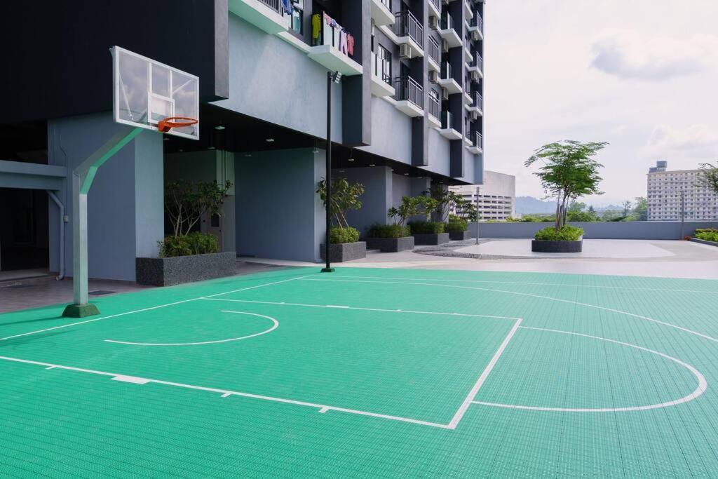 Pangsapuri Cozy House Majestic Maxim Cheras Connaught 夜市中文房东