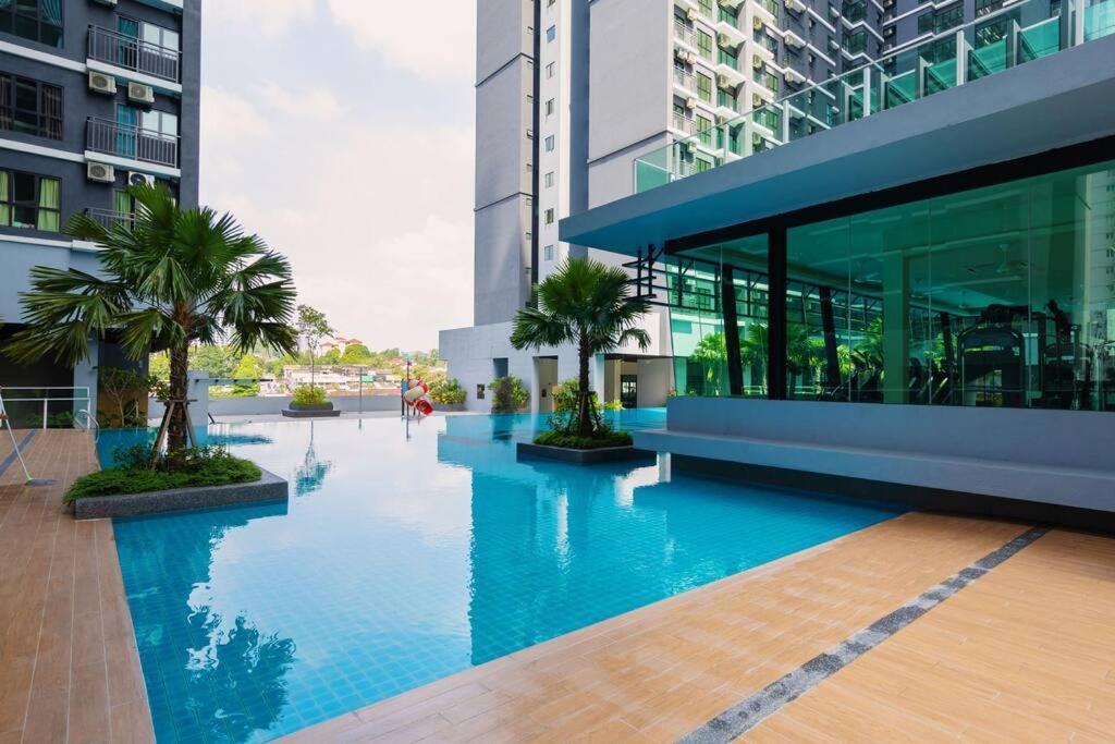 Cozy House Majestic Maxim Cheras Connaught 夜市中文房东 * Kuala Lumpur